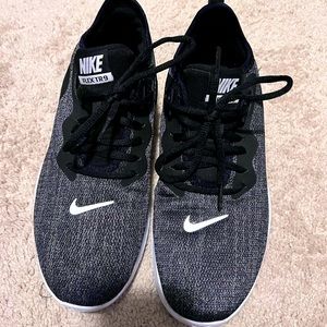 Nike Womens Flex Trainer9 Shoe: Size 8.5